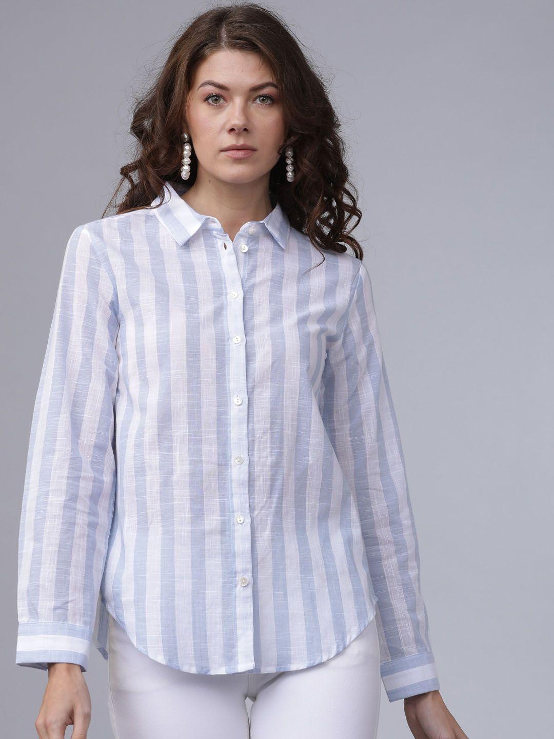 tokyo talkies women blue & white striped regular fit casual shirt