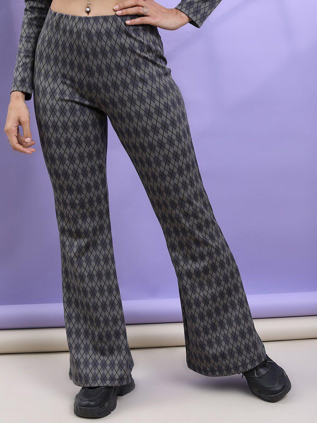 tokyo talkies women geometric self design slip on bootcut trousers