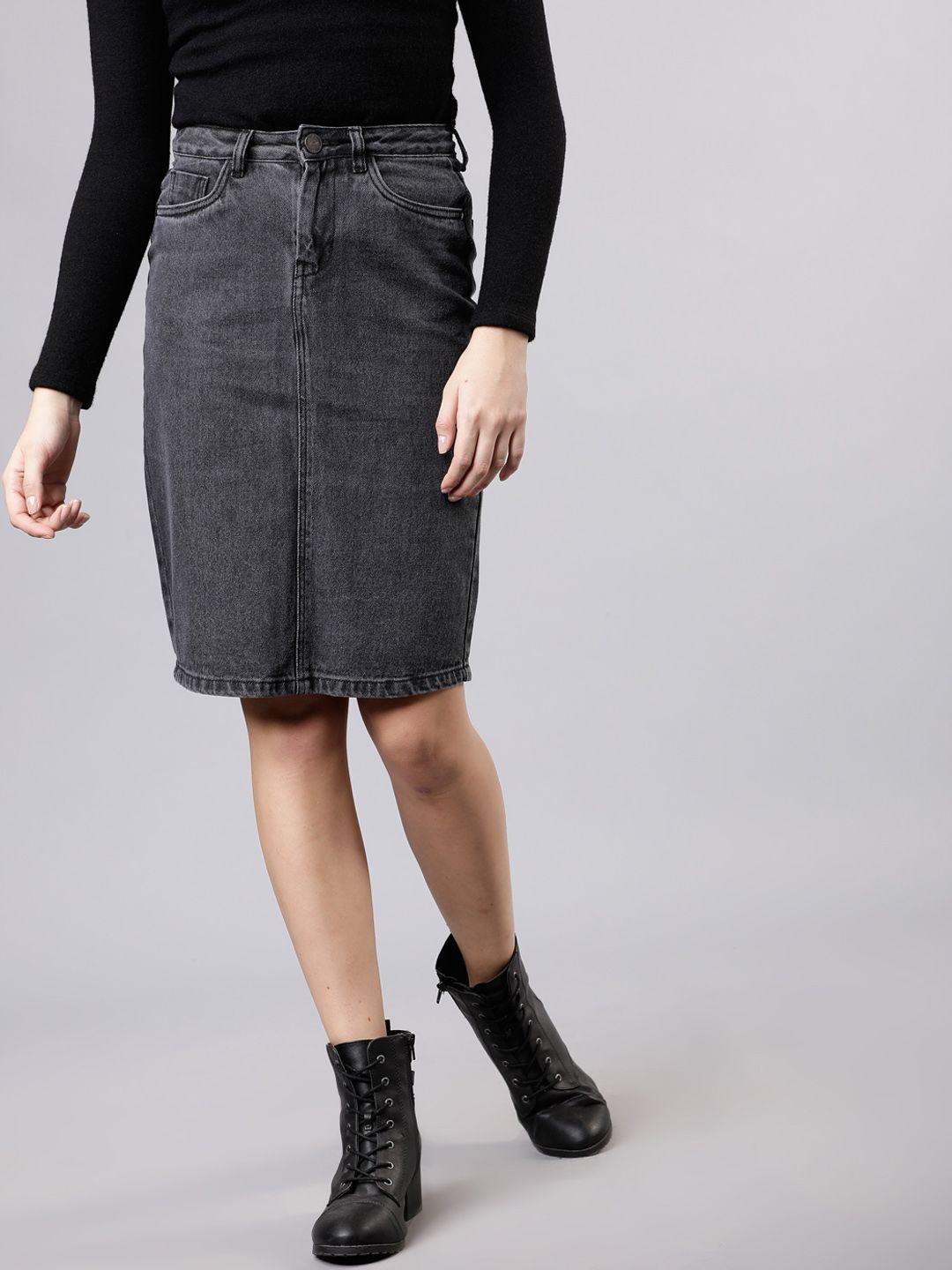 tokyo talkies women grey denim pencil knee-length skirt