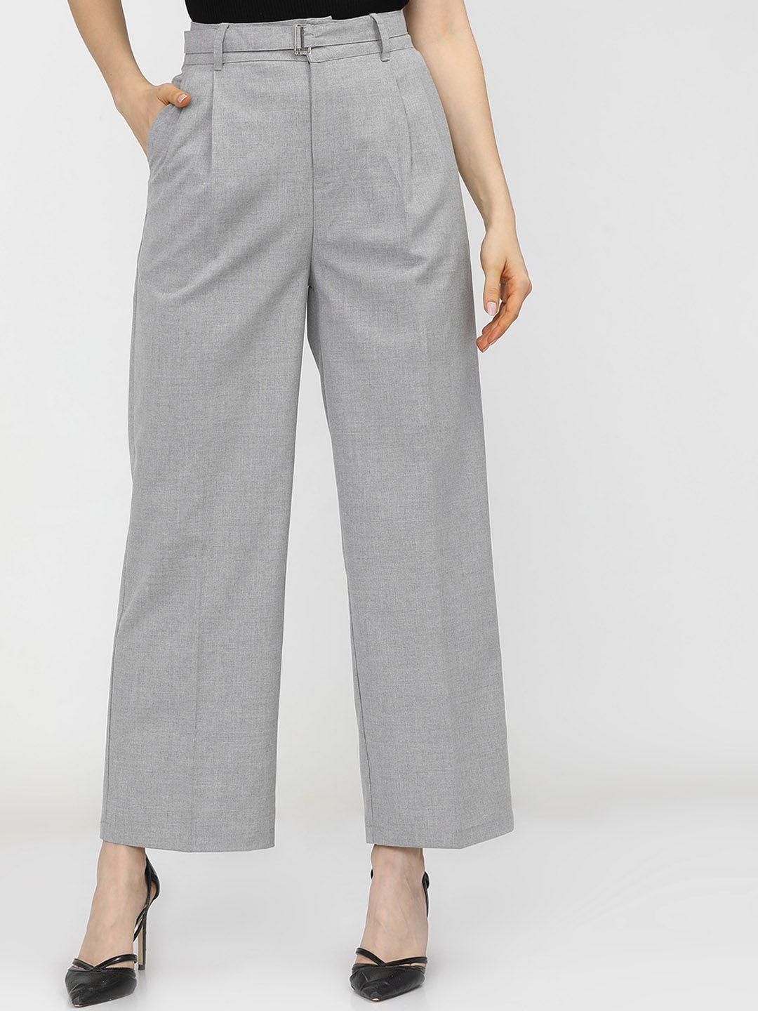 tokyo talkies women grey textured flared pleated trousers