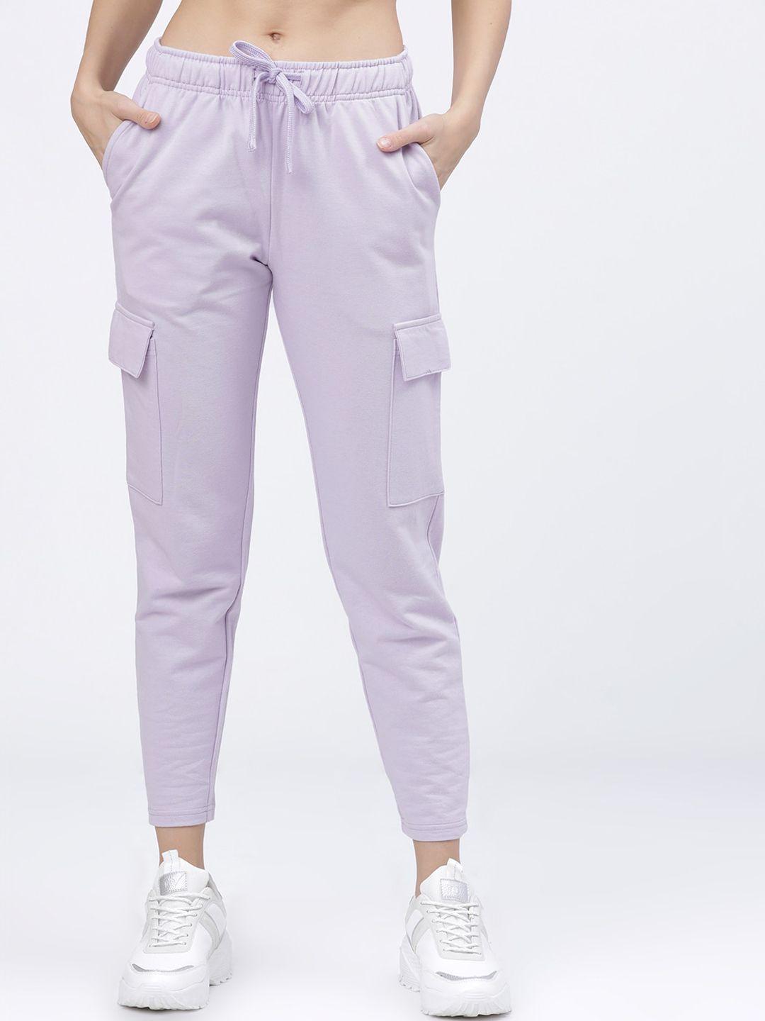 tokyo talkies women lavender solid slim-fit cargo track pants