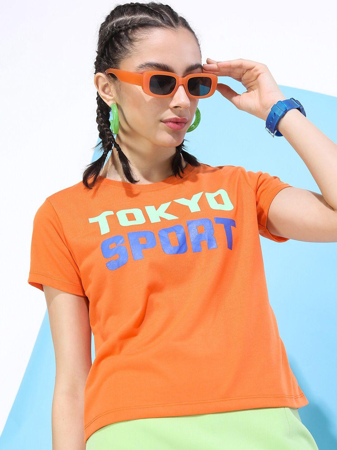 tokyo talkies women orange & green typography printed slim fit t-shirt