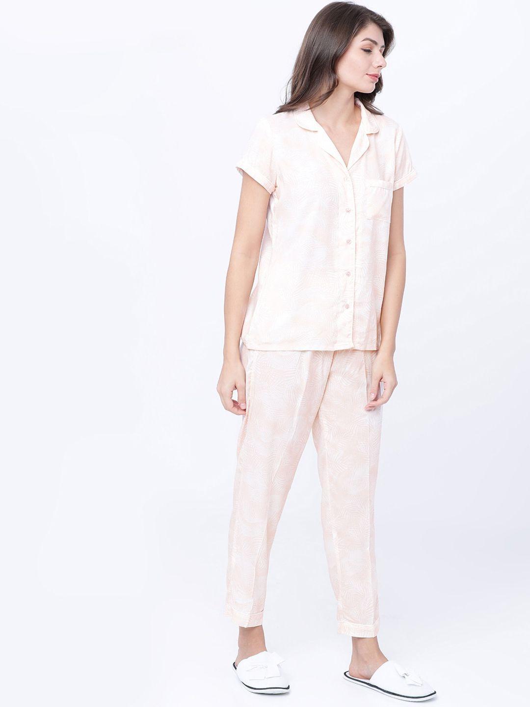 tokyo talkies women peach coloured & white printed night suit