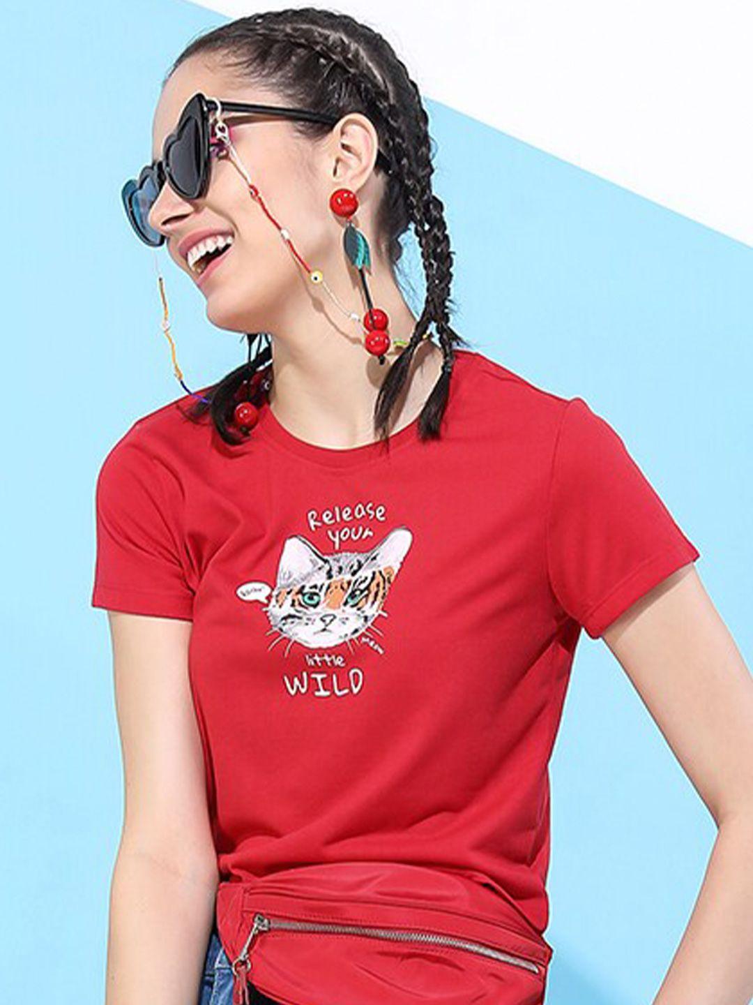 tokyo talkies women red printed slim fit t-shirt