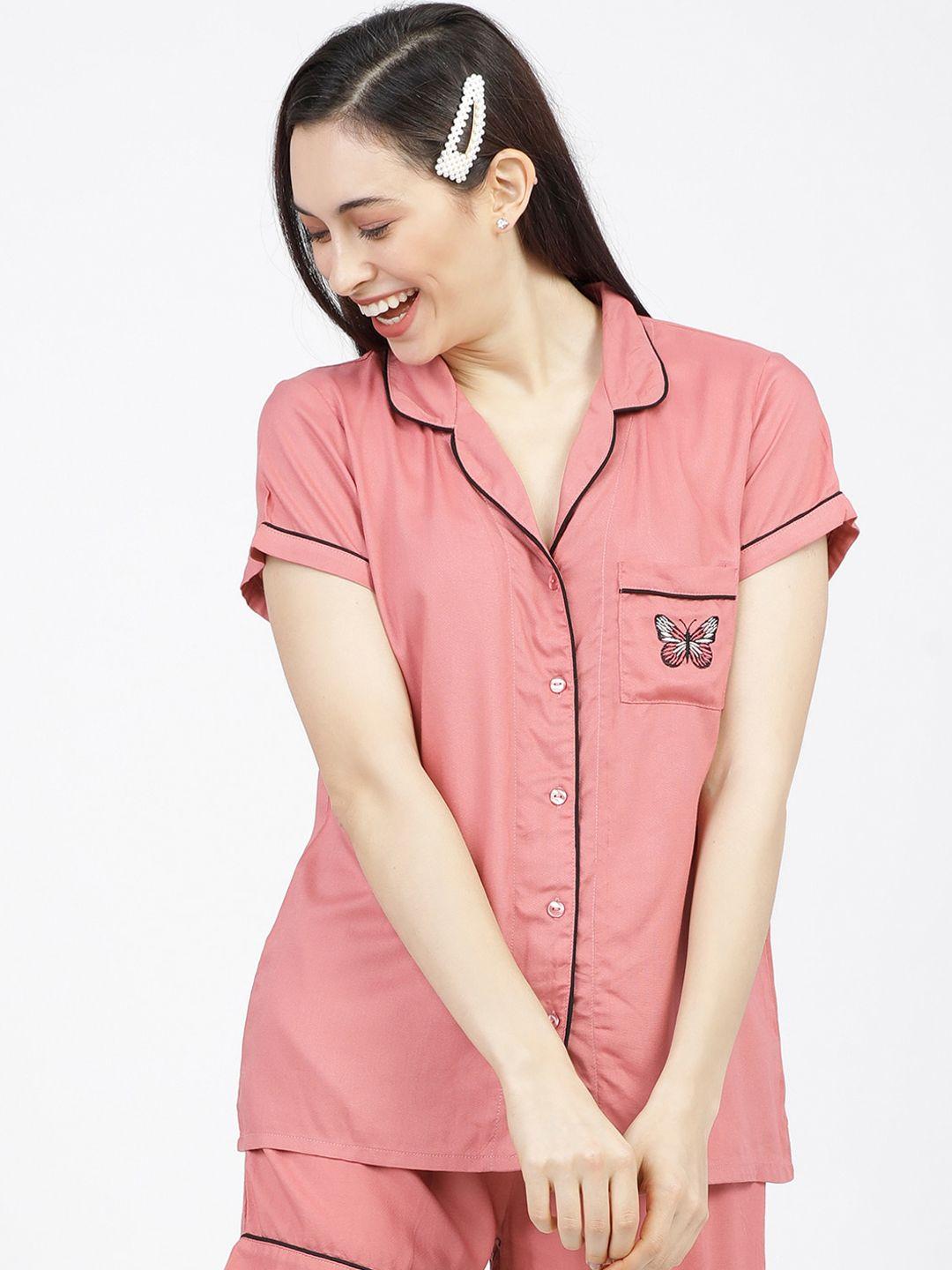 tokyo talkies women rose coloured & black solid sleep shirt