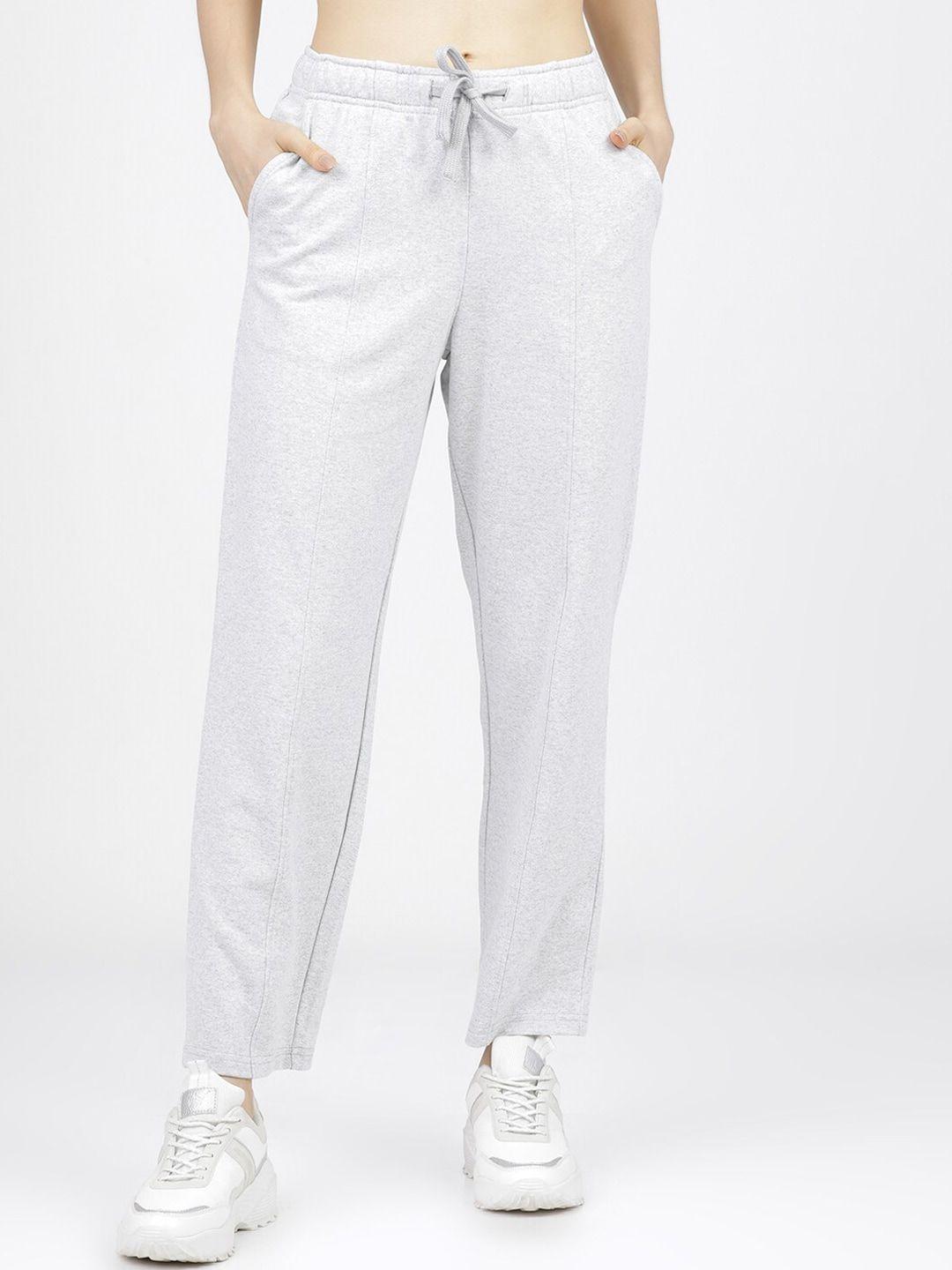 tokyo talkies women white solid track pants