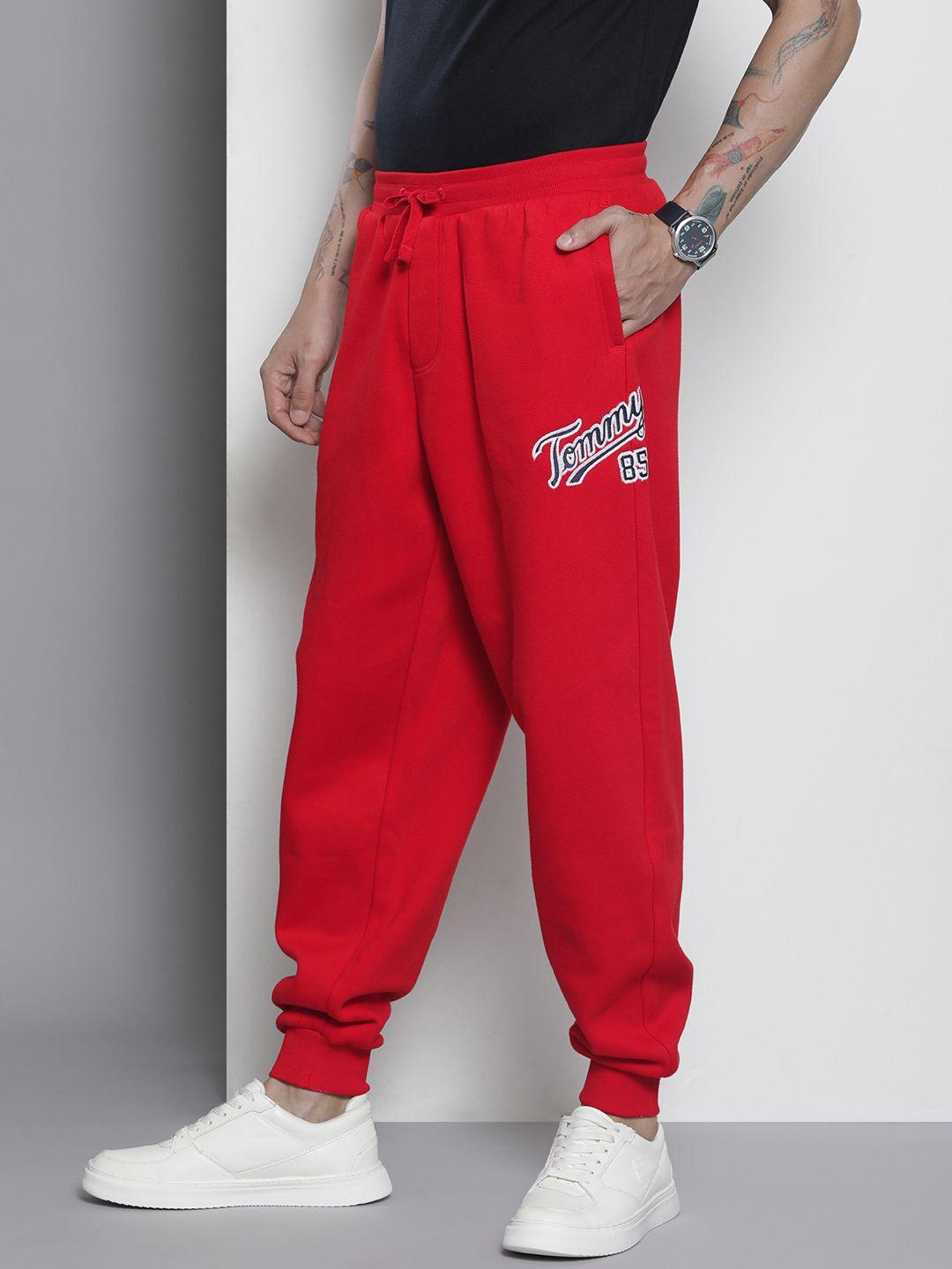 tommy hilfiger men sustainable mid-rise relaxed joggers with drawstring closure