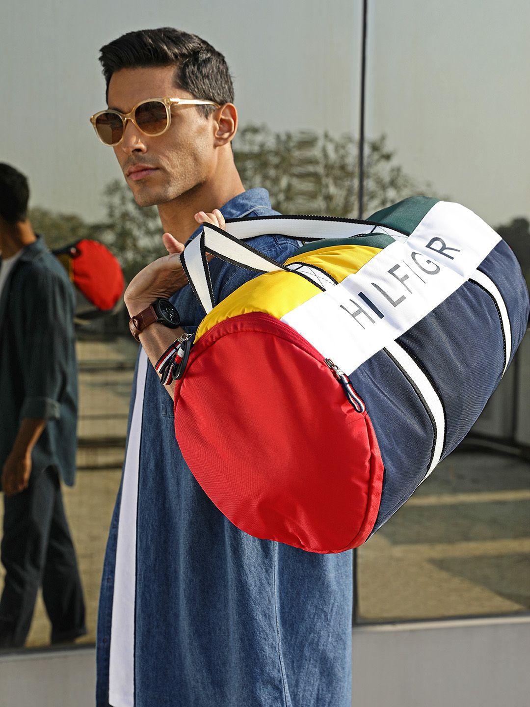 tommy hilfiger unisex navy blue & green colourblocked duffel bag