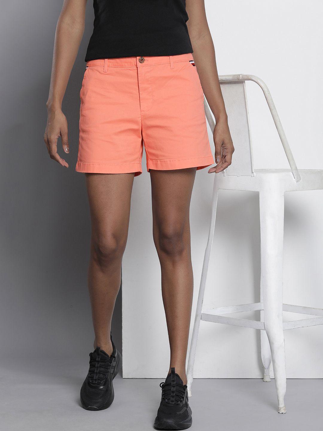 tommy hilfiger women solid mid-rise regular shorts