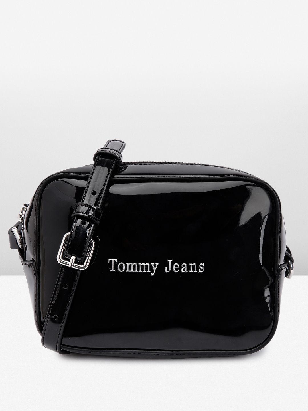 tommy hilfiger glossy solid structured sling bag