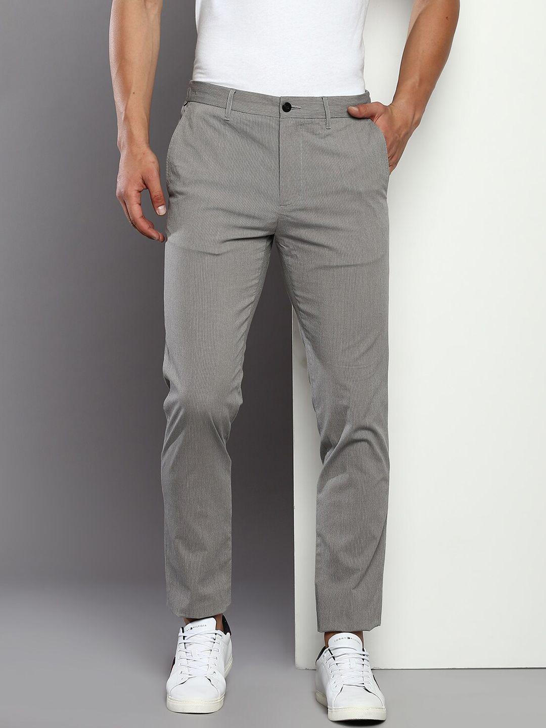 tommy hilfiger men self design mid rise trousers