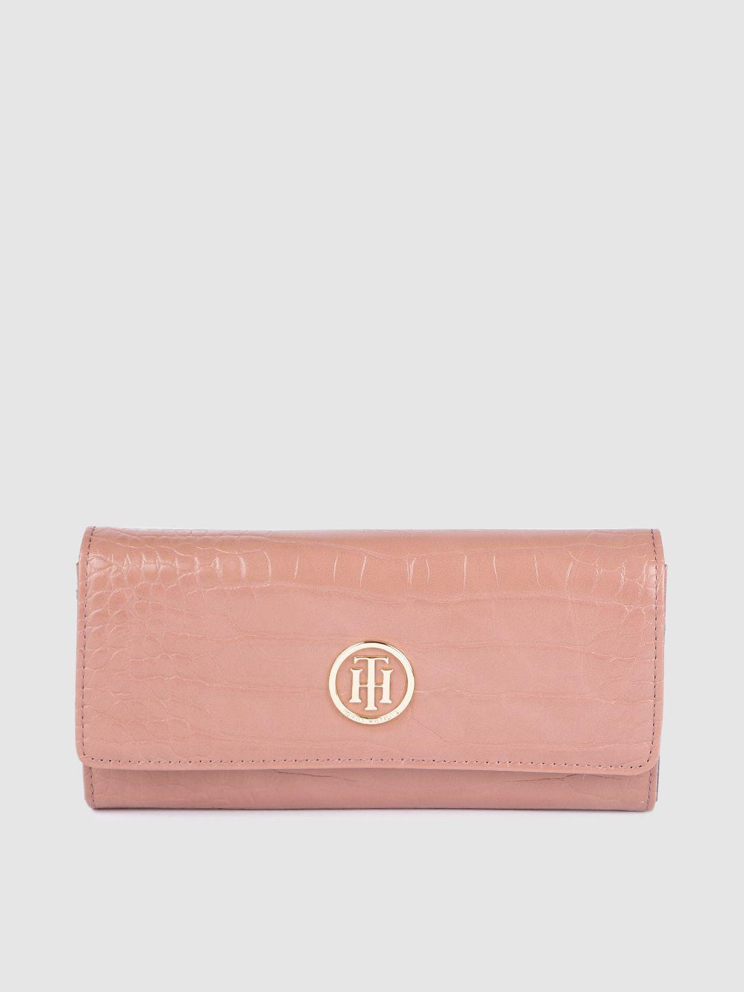 tommy hilfiger women salmon pink animal textured pu envelope wallet