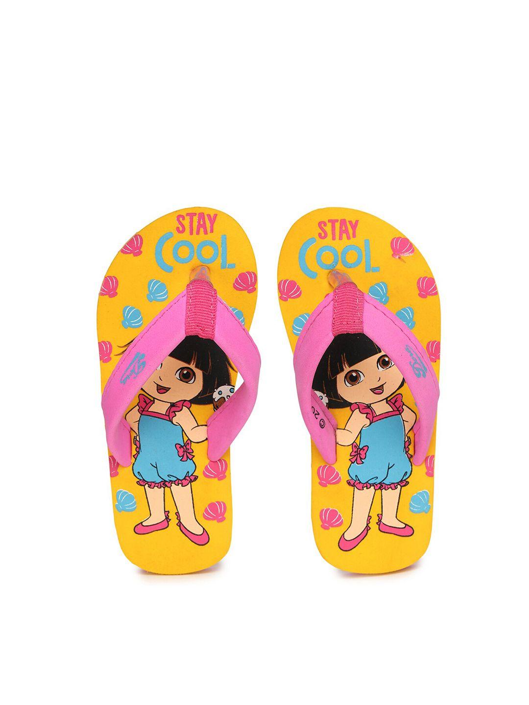 toothless girls yellow & blue printed rubber thong flip-flops