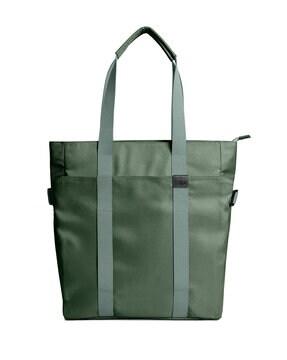 tote bag with zip closure