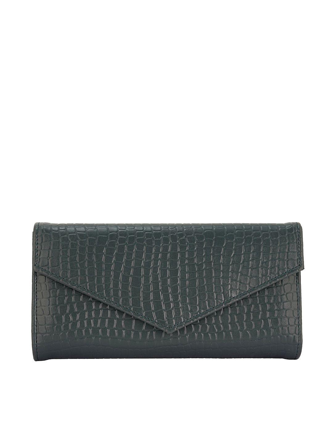 toteteca women green geometric textured pu two fold wallet