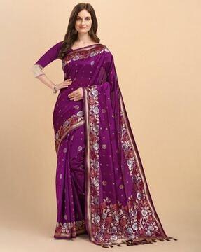 traditional saree with contrast border