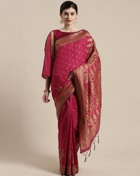 traditional saree with zari border