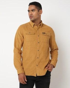 trailsman cord shirt with flap pockets
