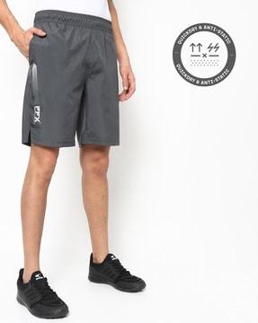 training shorts with slip pockets