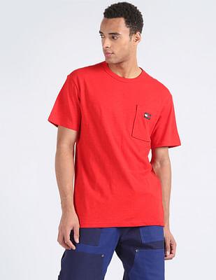 transitional cotton logo badge pocket t-shirt