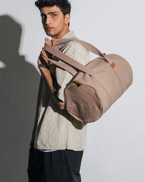 travel back pack with zip closure