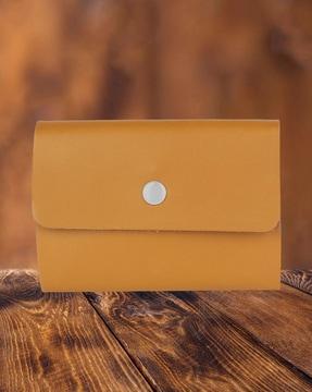 travel wallet with snap-button closure