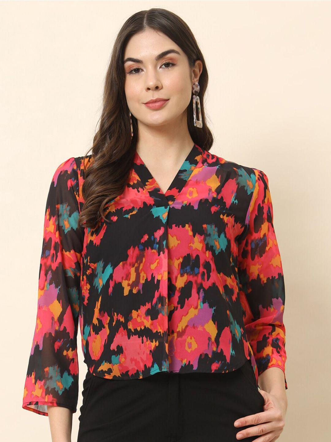 trend arrest black print top