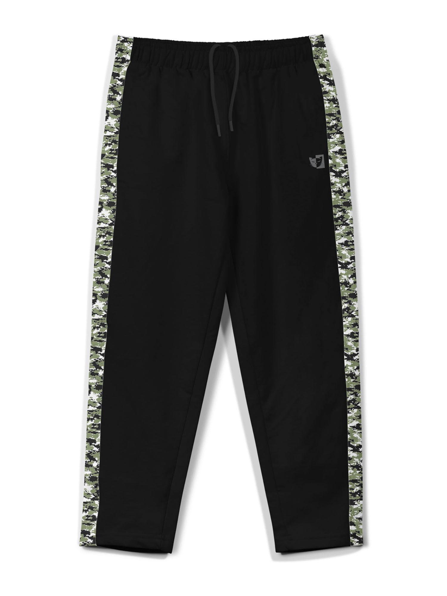 trendy black camouflage printed mid-rise track pant for boys