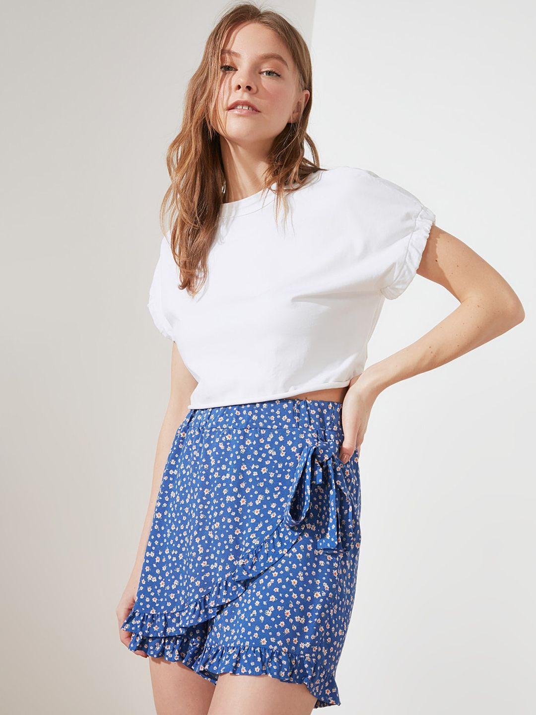 trendyol floral printed overlap panel mini skort skirt