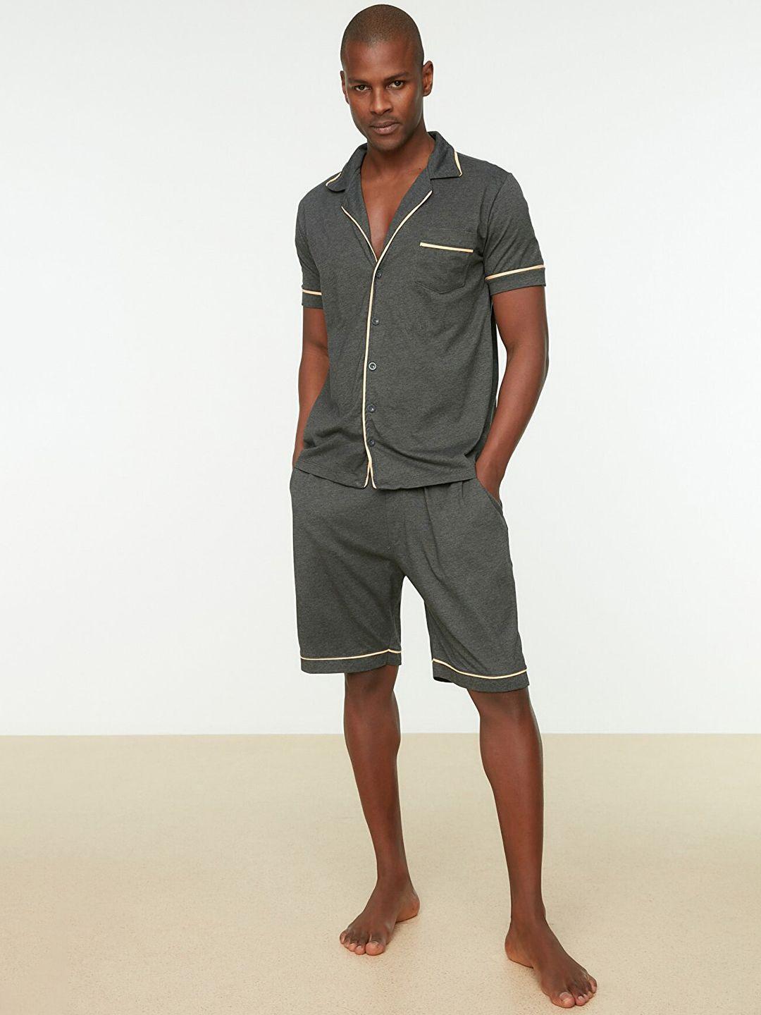trendyol men charcoal grey solid shorts set