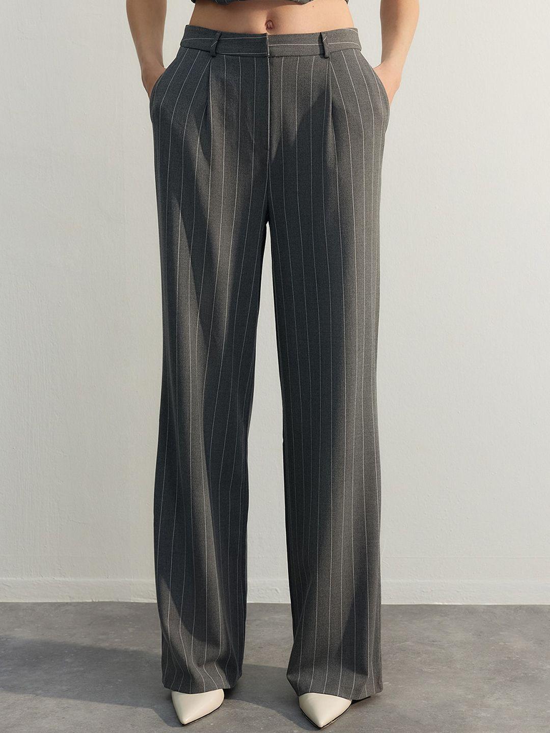 trendyol women striped mid-rise straight fit pleated parallel trouser
