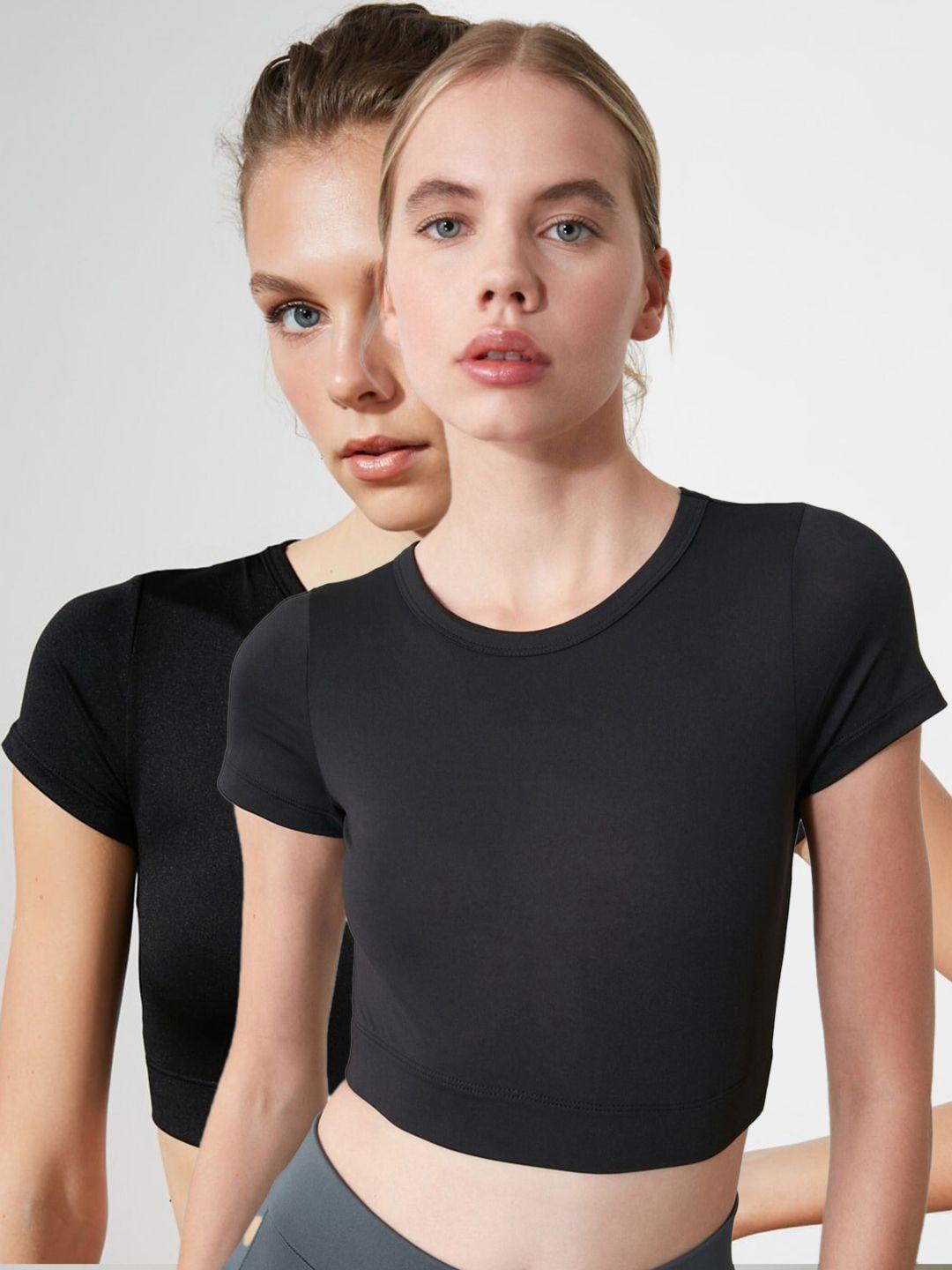 trendyol black crop top