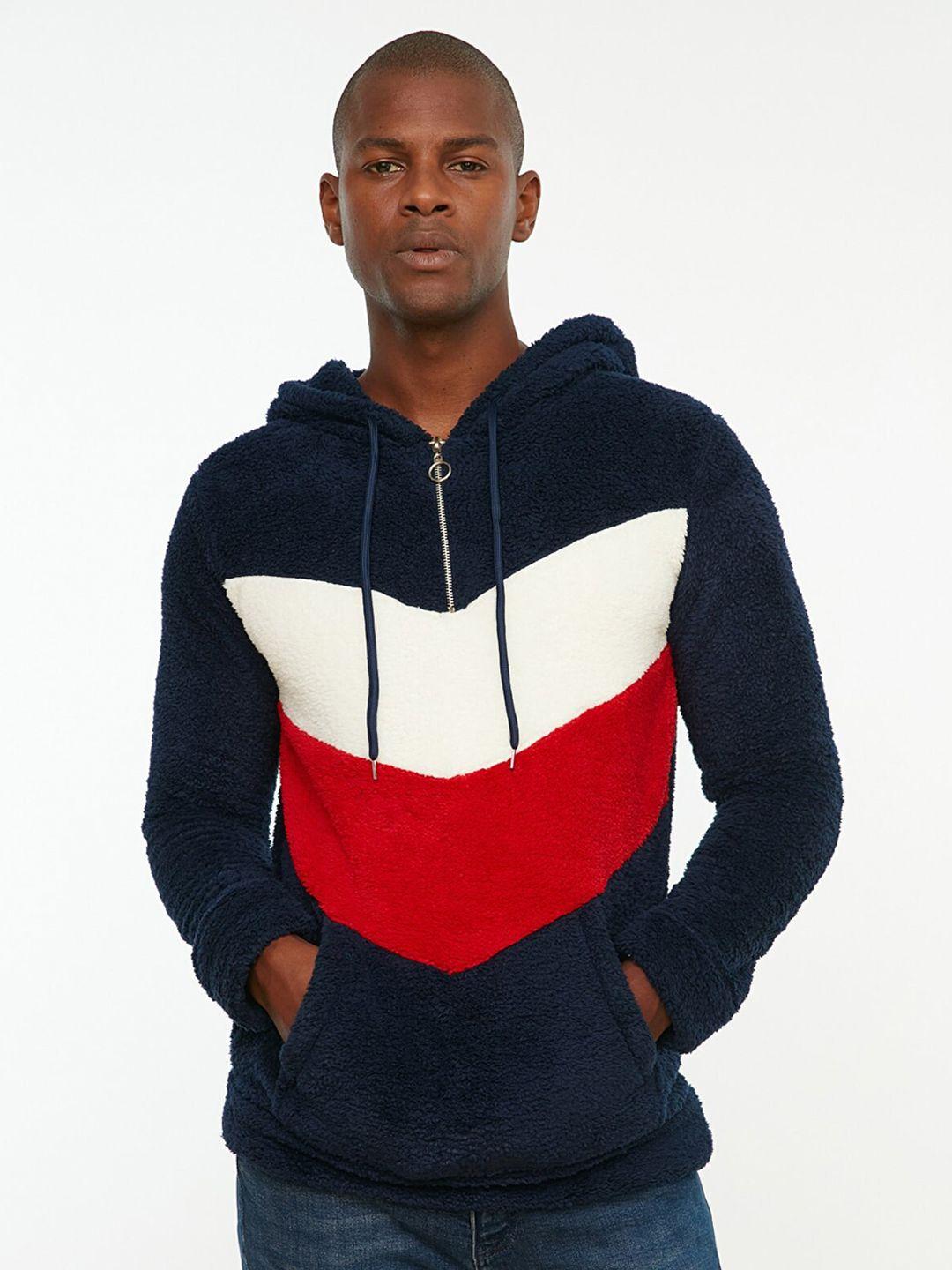 trendyol colourblocked pullover hooded sweatshirt