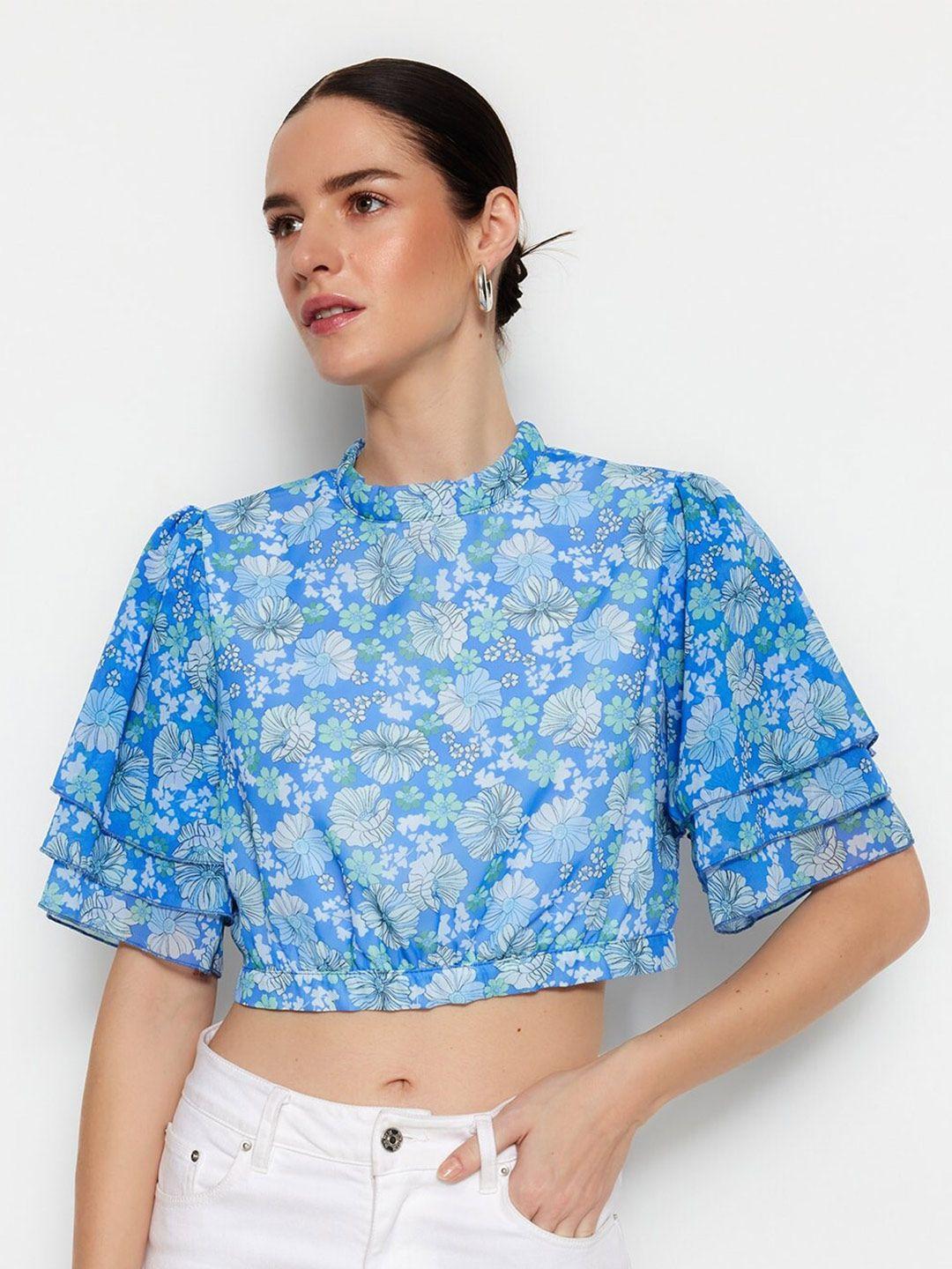 trendyol floral printed flared sleeve blouson crop top