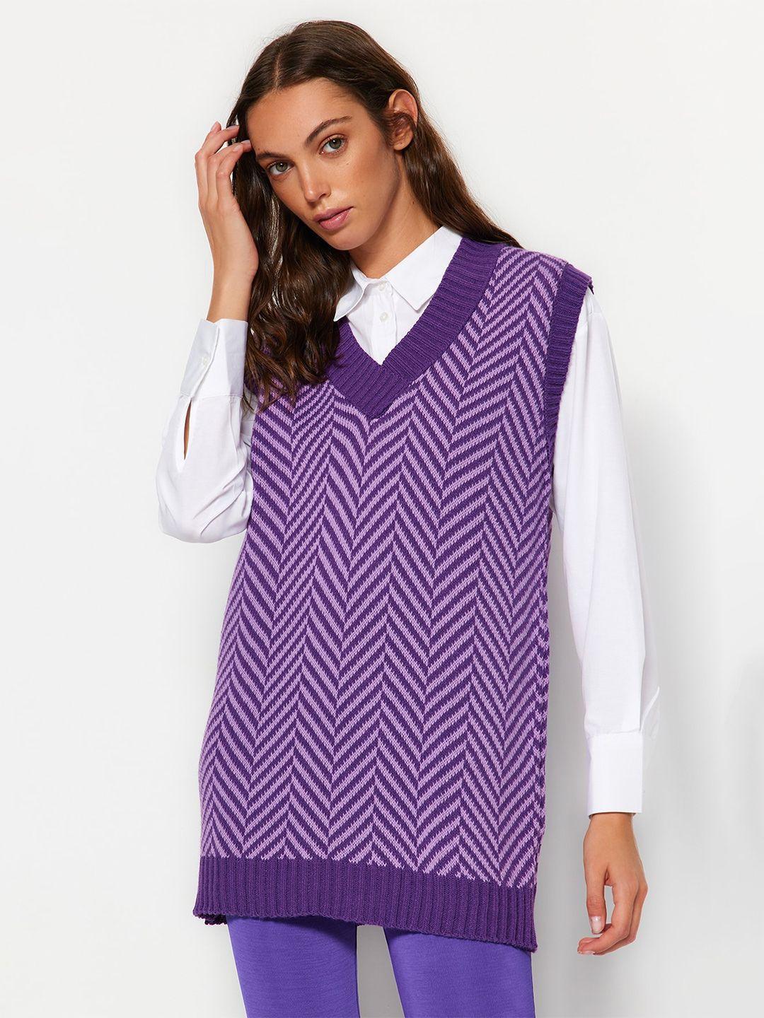 trendyol geometric self design sweater vest