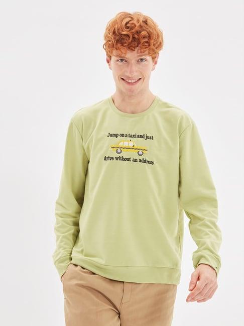 trendyol green regular fit embroidered sweatshirt