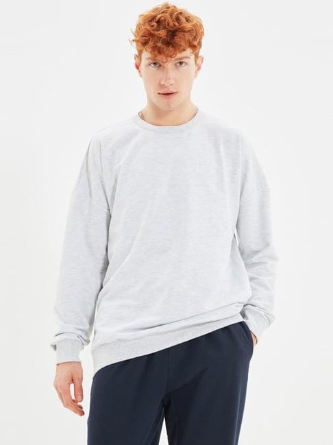 trendyol light grey regular fit sweatshirt