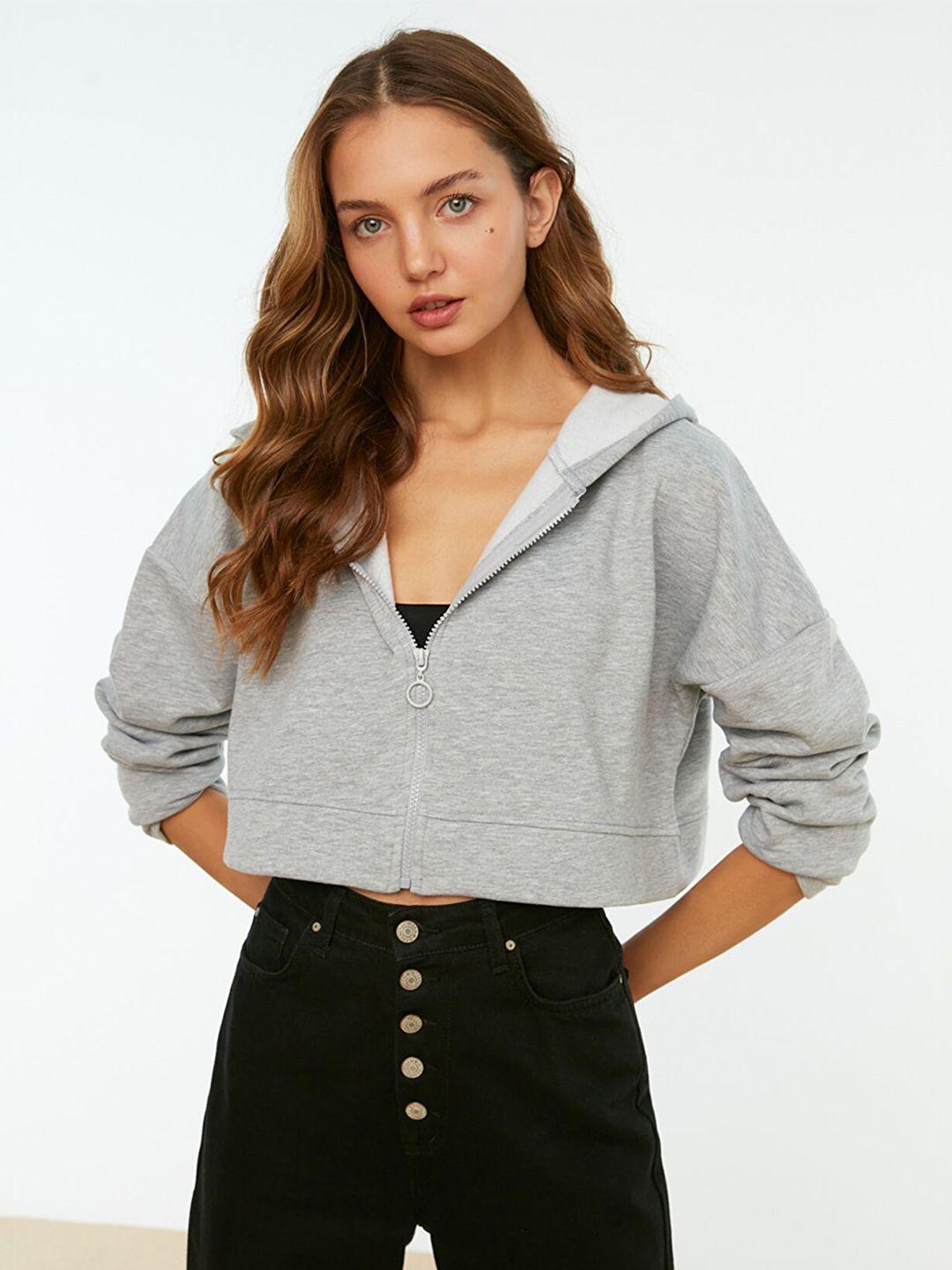 trendyol long sleeves hooded crop sweatshirt