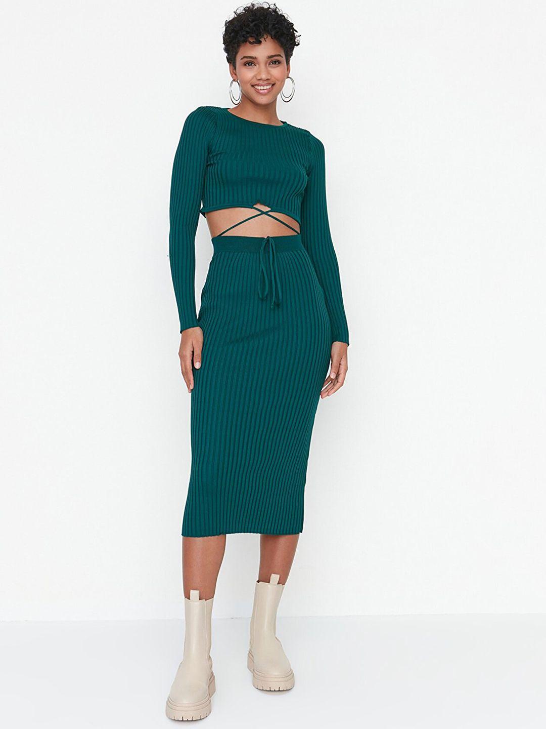 trendyol long sleeves ribbed crop top & skirt