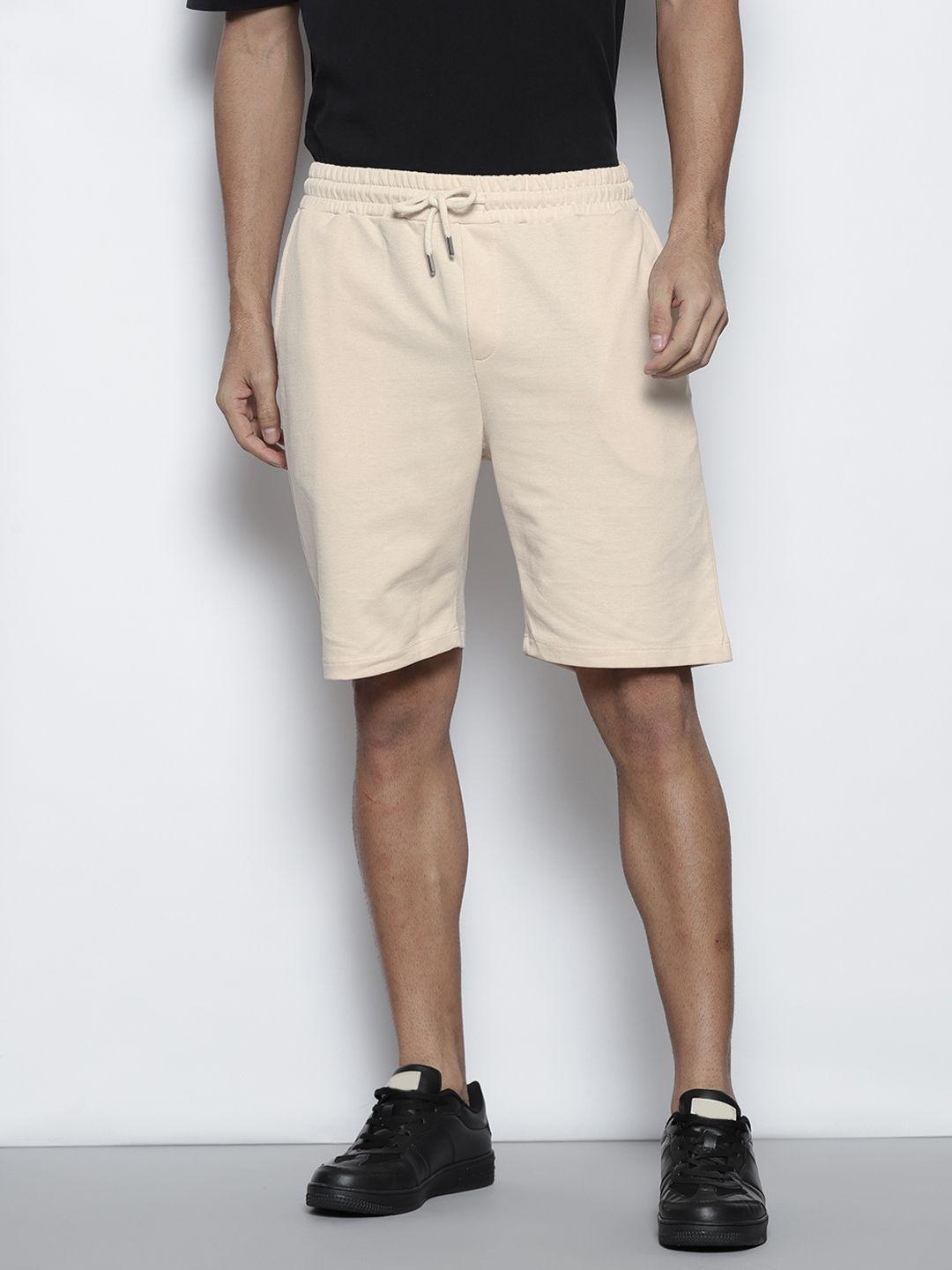 trendyol men beige solid shorts