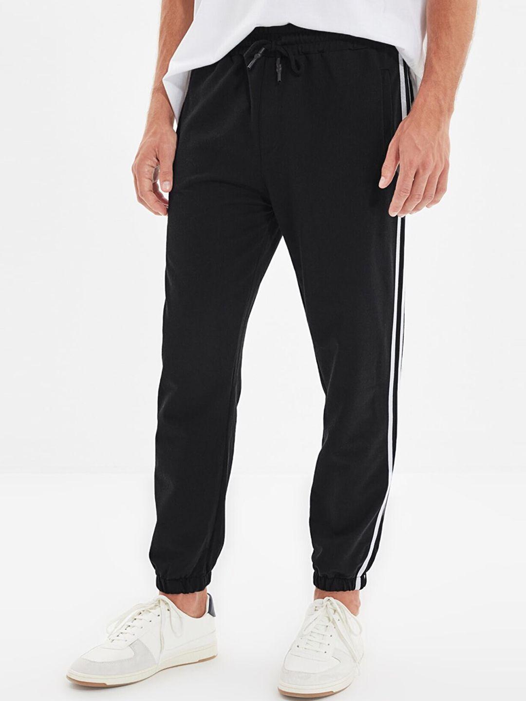 trendyol men black low-rise joggers trousers