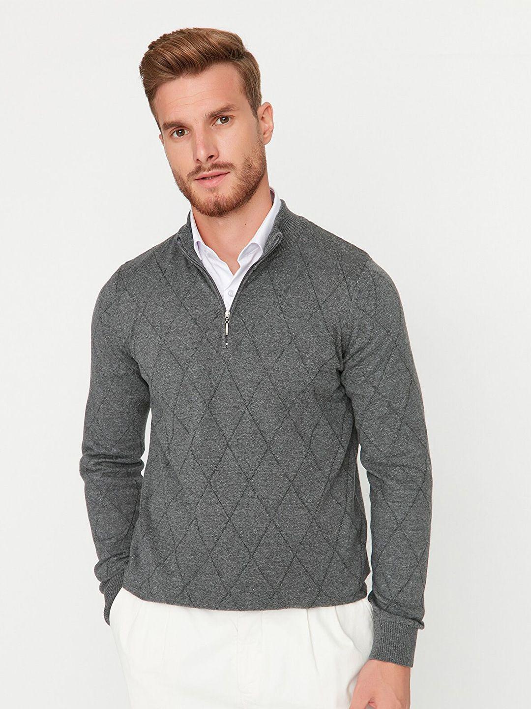 trendyol men grey self design pullover with zip detail