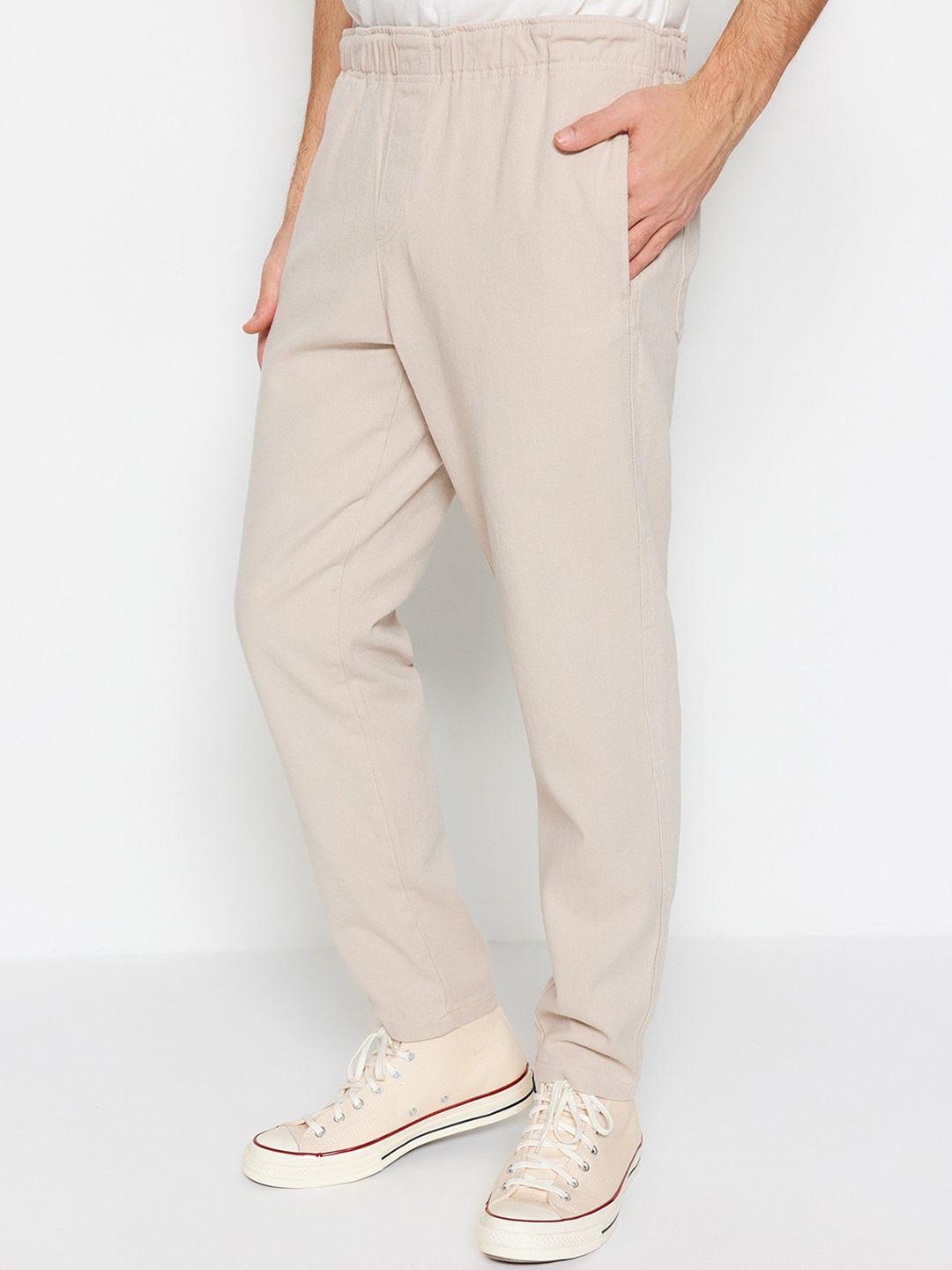 trendyol men mid rise cargos trousers