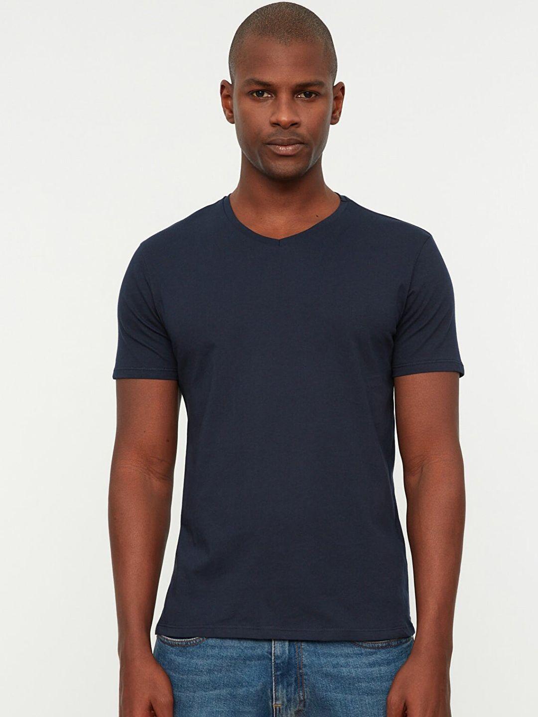 trendyol men navy blue solid t-shirt