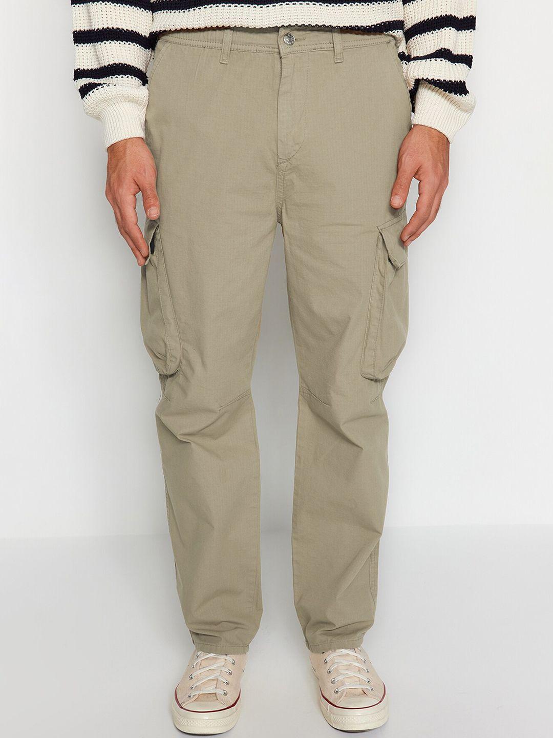 trendyol men regular fit cotton cargos trouser