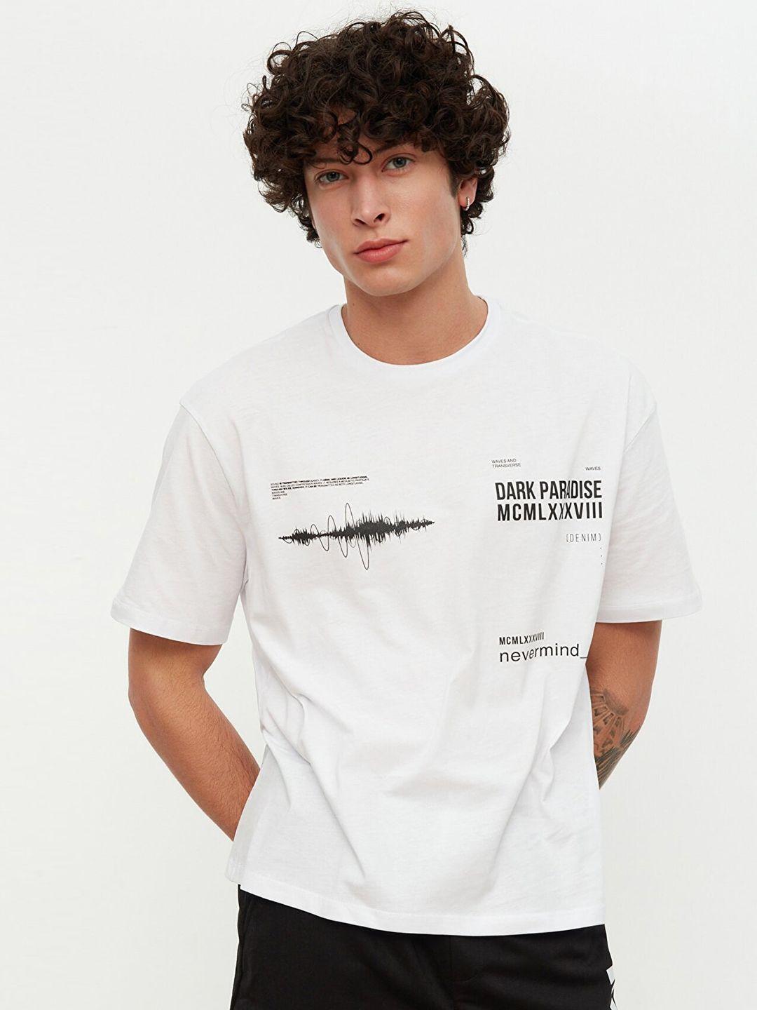 trendyol men white & black printed pure cotton t-shirt