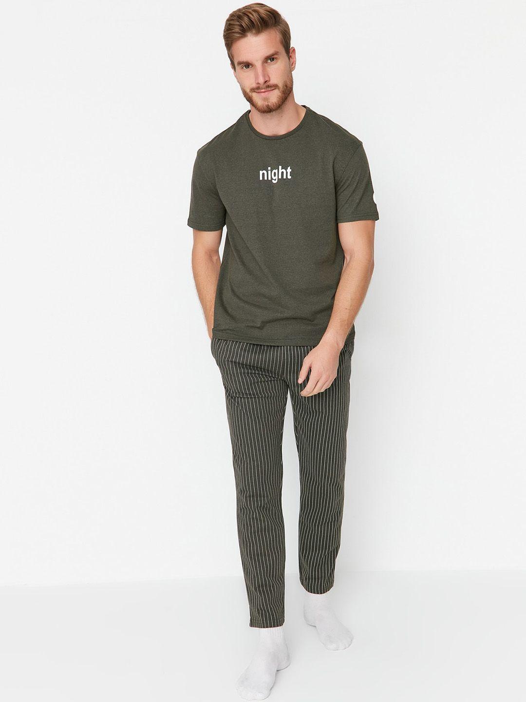 trendyol printed t-shirt with striped pyjamas