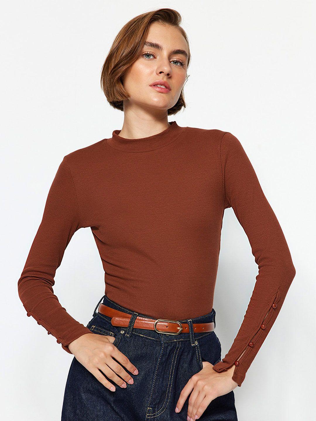 trendyol round neck cotton fitted top