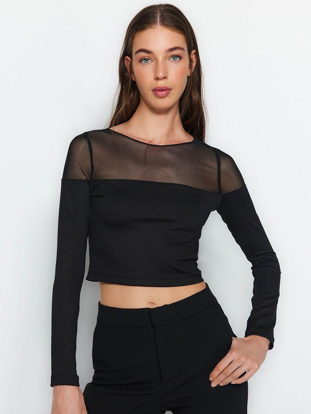 trendyol round neck long sleeves crop top