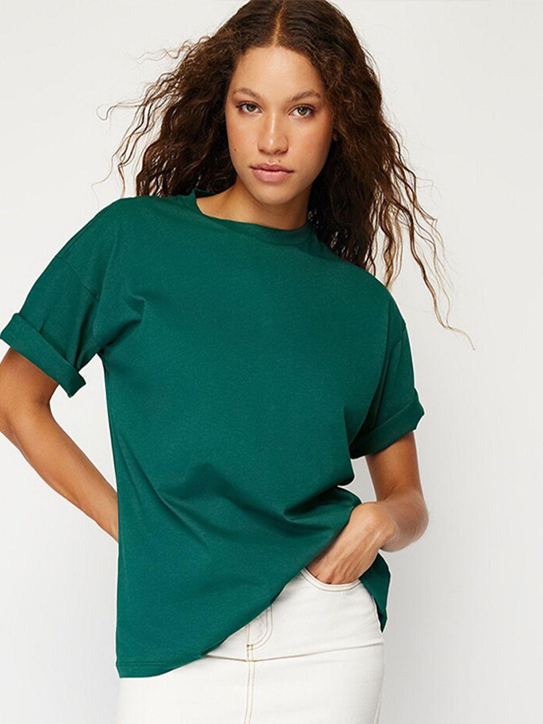 trendyol round neck short sleeves cotton t-shirt